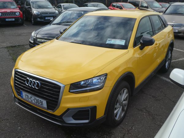 Audi Q2 SUV, Diesel, 2017, Yellow