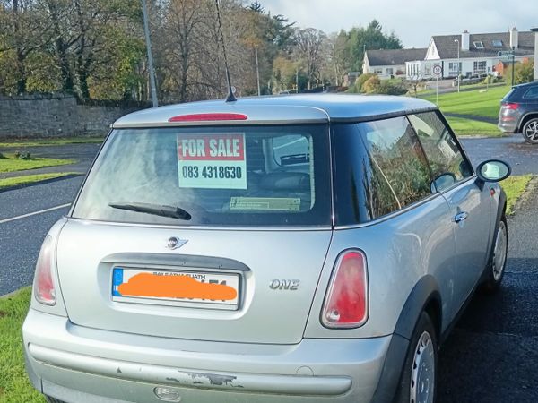 Mini One Hatchback, Petrol, 2003, Silver