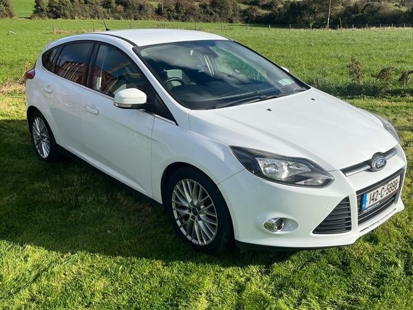 Ford Focus Hatchback, Diesel, 2014, White