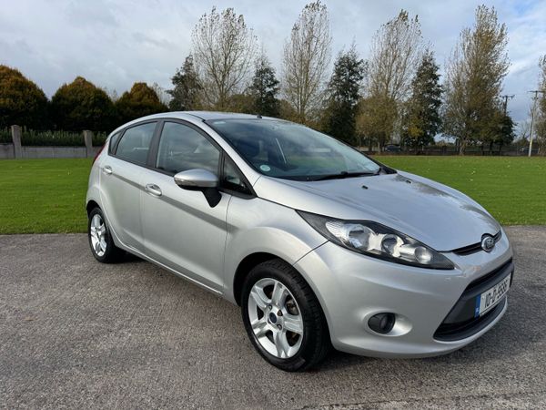Ford Fiesta Hatchback, Petrol, 2010, Silver