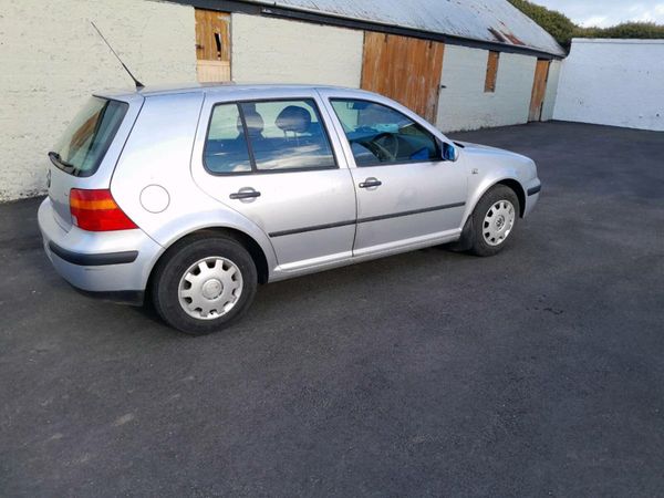 Volkswagen Golf Hatchback, Petrol, 2001, Silver