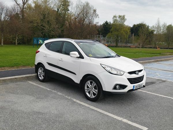 Hyundai ix35 SUV, Diesel, 2013, White