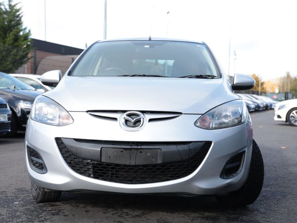 Mazda Demio Hatchback, Petrol, 2012, Silver