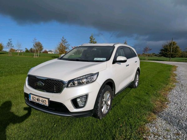 Kia Sorento SUV, Diesel, 2016, White