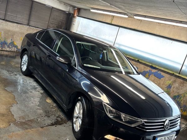 Volkswagen Passat Saloon, Diesel, 2016, Black