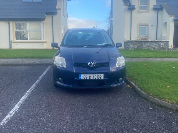 Toyota Auris Hatchback, Diesel, 2009, Blue