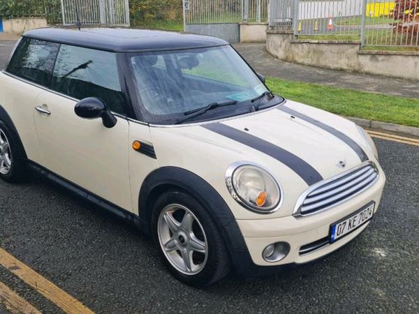 Mini Cooper Hatchback, Petrol, 2007, White