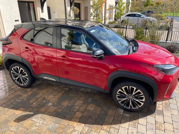 Toyota Yaris Cross SUV, Petrol Hybrid, 2023, Red