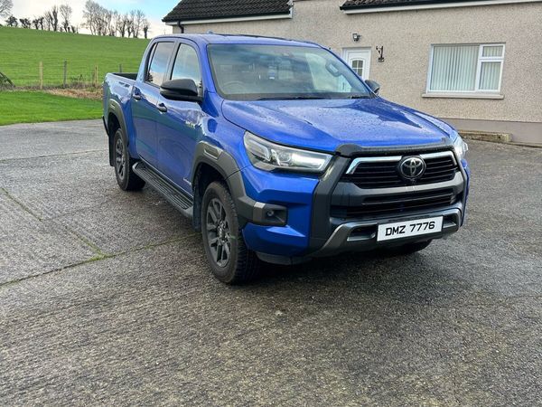 Toyota Hilux Pick Up, Diesel, 2024, Blue
