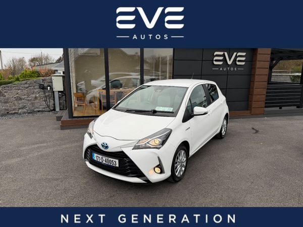 Toyota Yaris Hatchback, Petrol Hybrid, 2017, White