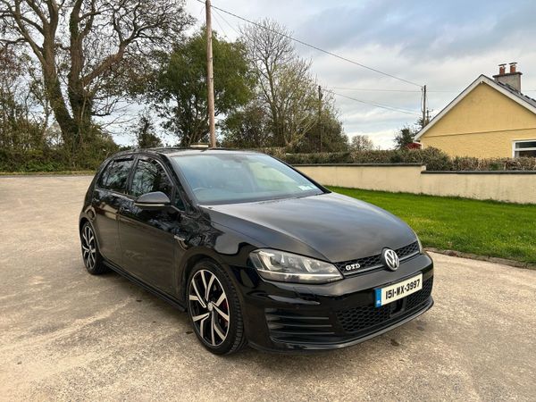 Volkswagen Golf Hatchback, Diesel, 2015, Black
