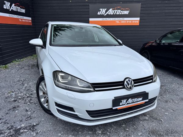 Volkswagen Golf Hatchback, Petrol, 2013, White