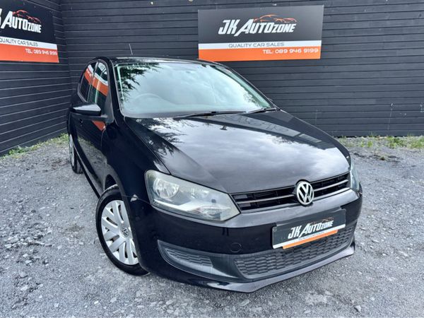 Volkswagen Polo Hatchback, Petrol, 2012, Black
