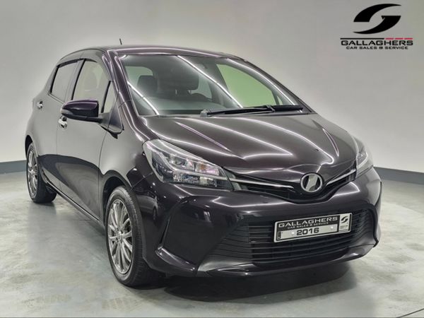 Toyota Yaris Hatchback, Petrol, 2016, Purple