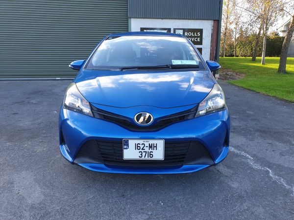 Toyota Vitz Hatchback, Petrol, 2016, Blue