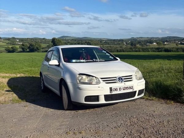 Volkswagen Golf Hatchback, Petrol, 2006, White