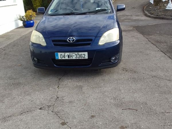 Toyota Corolla Hatchback, Petrol, 2004, Blue