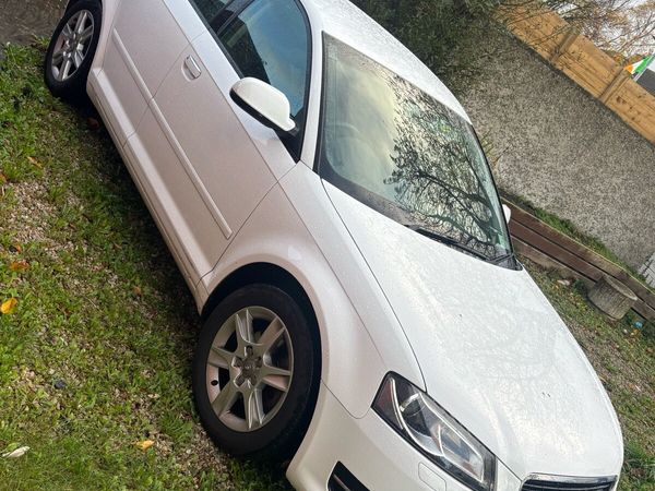 Audi A3 Hatchback, Petrol, 2013, White