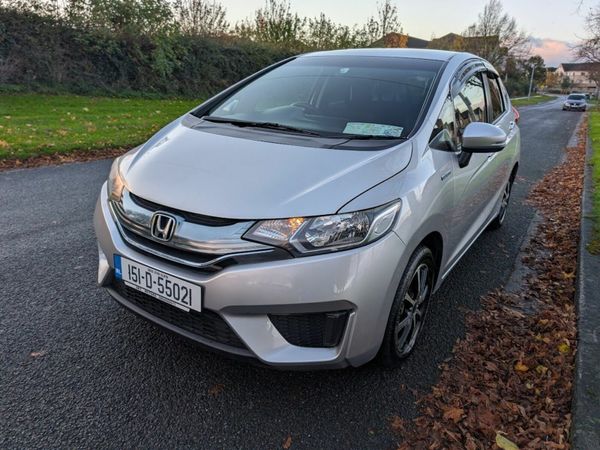 Honda Fit Hatchback, Petrol Hybrid, 2015, Silver