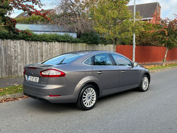 Ford Mondeo Saloon, Diesel, 2013, Brown