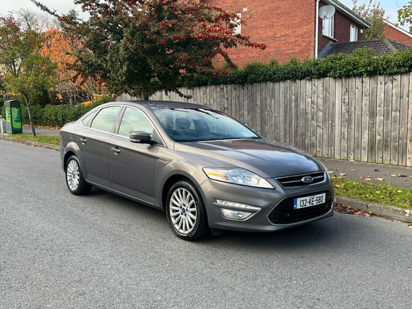 Ford Mondeo Saloon, Diesel, 2013, Brown
