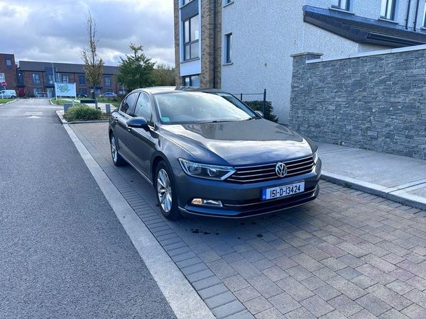 Volkswagen Passat Saloon, Diesel, 2015, Grey