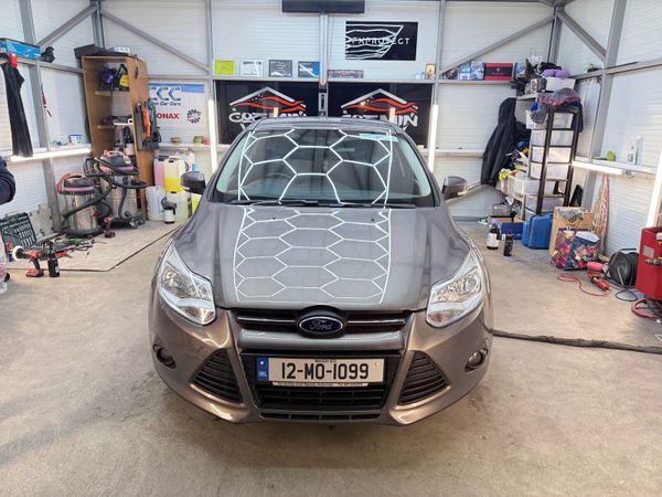 Ford Focus Hatchback, Diesel, 2012, Brown