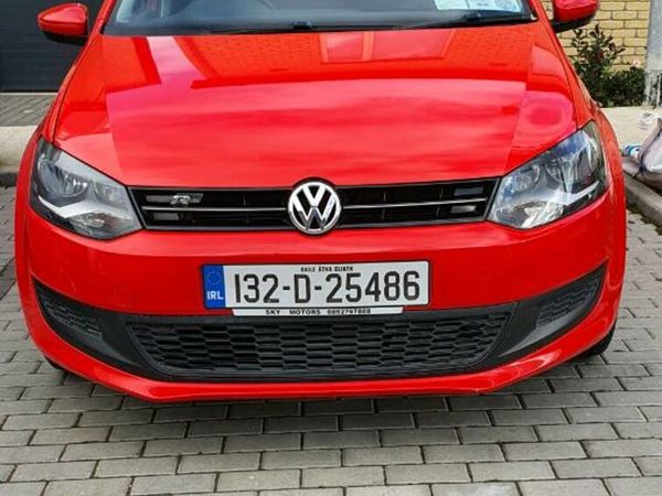 Volkswagen Polo Hatchback, Petrol, 2013, Red