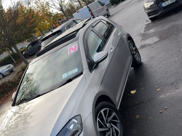 Volkswagen Golf Estate, Diesel, 2016, Silver