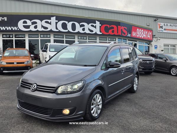 Volkswagen Touran MPV, Petrol, 2012, Grey