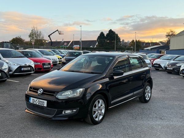 Volkswagen Polo Hatchback, Petrol, 2013, Black