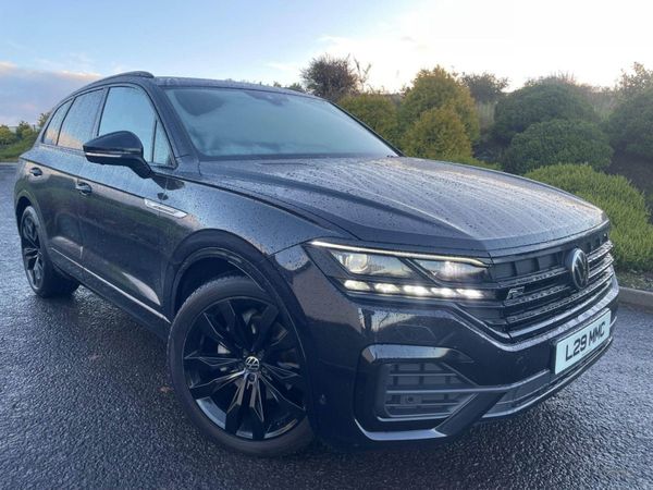 Volkswagen Touareg , Diesel, 2021, Black