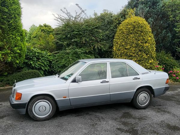 Other Other Saloon, Petrol, 1993, Silver
