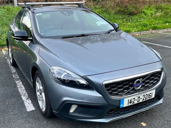 Volvo V40 Hatchback, Diesel, 2014, Grey