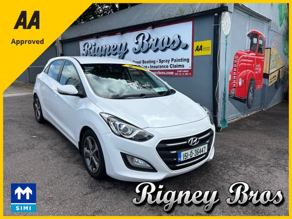 Hyundai i30 Hatchback, Diesel, 2015, White
