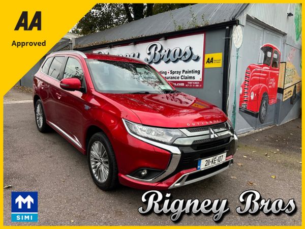 Mitsubishi Outlander Estate, Petrol Plug-in Hybrid, 2021, Red