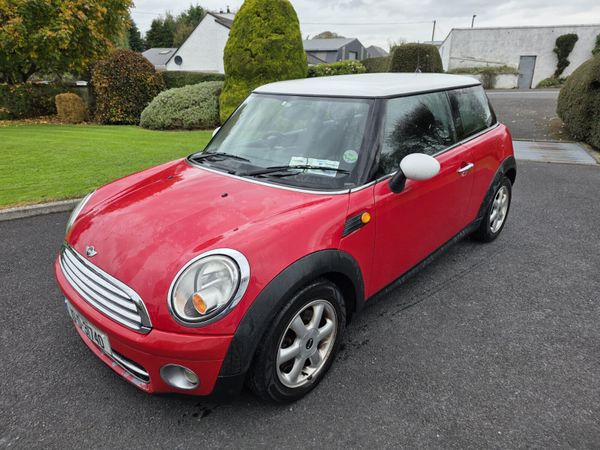 Mini Cooper Hatchback, Diesel, 2010, Red