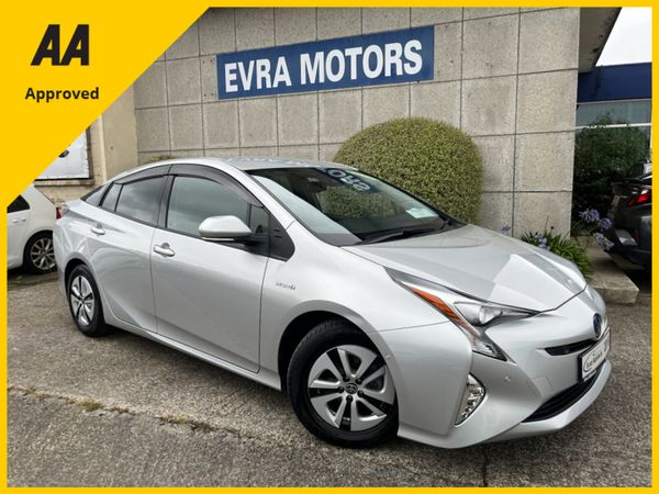 Toyota Prius Saloon, Petrol Hybrid, 2018, Silver