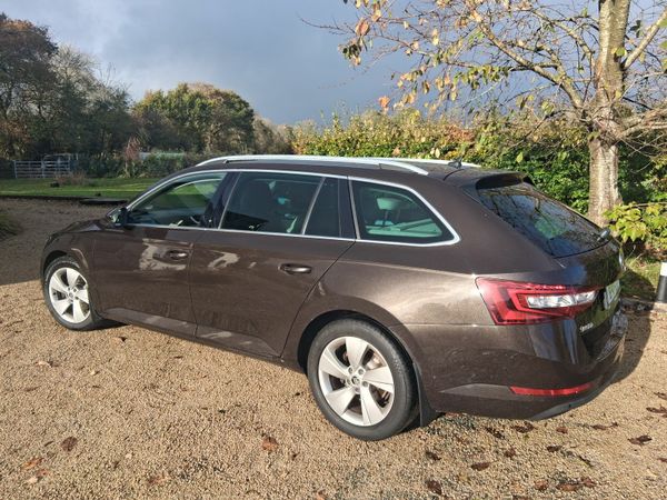 Skoda Superb Estate, Diesel, 2016, Brown