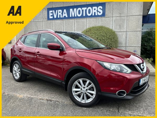 Nissan Qashqai SUV, Diesel, 2017, Red