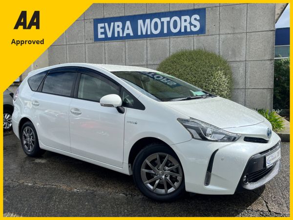 Toyota Prius MPV, Petrol Hybrid, 2017, White