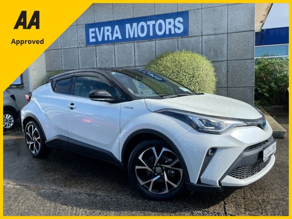 Toyota C-HR SUV, Petrol Hybrid, 2021, White