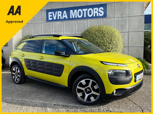 Citroen C4 Cactus Hatchback, Petrol, 2015, Yellow