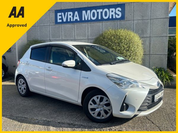 Toyota Vitz Hatchback, Petrol Hybrid, 2019, White