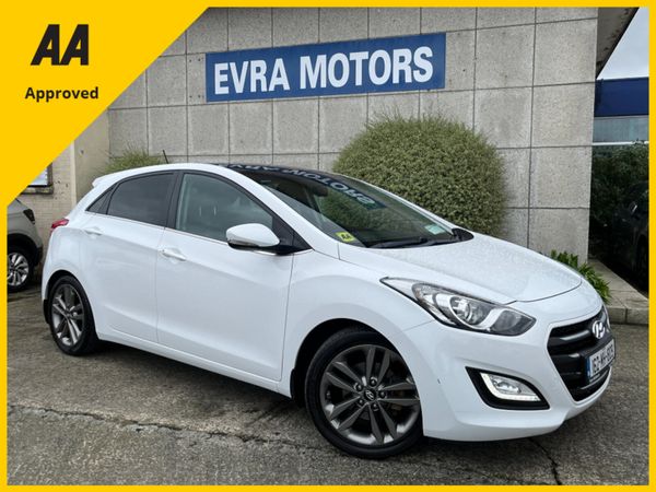 Hyundai i30 Hatchback, Diesel, 2016, White