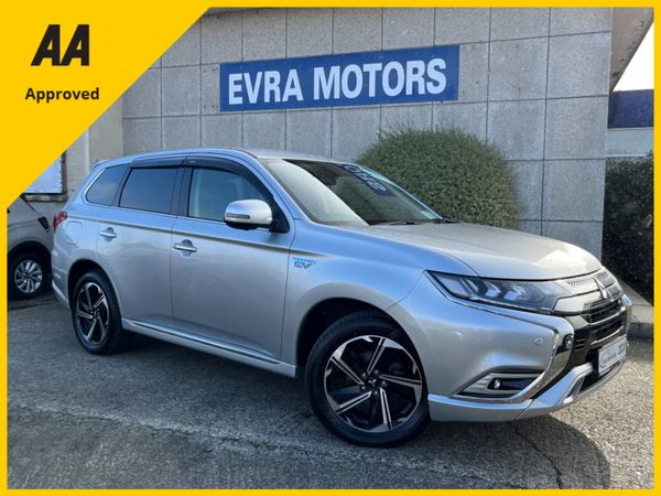 Mitsubishi Outlander SUV, Petrol Plug-in Hybrid, 2020, Silver