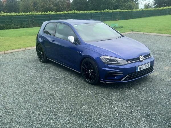 Volkswagen Golf Hatchback, Petrol, 2019, Blue