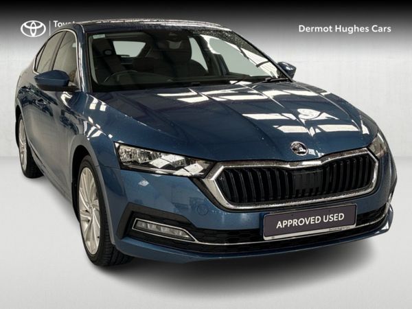 Skoda Octavia Hatchback, Diesel, 2021, Blue