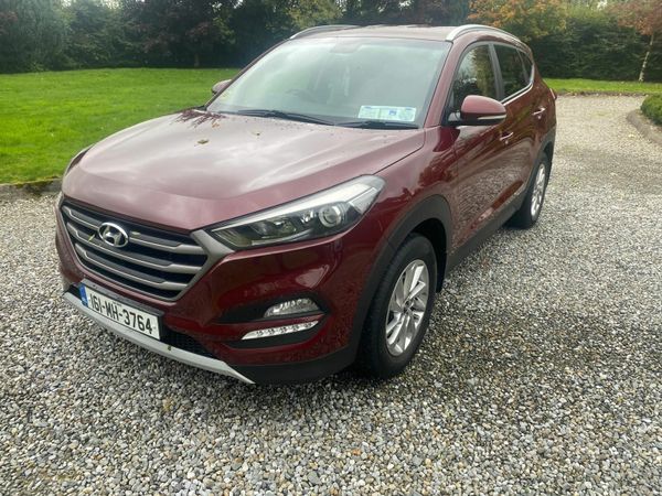 Hyundai Tucson SUV, Diesel, 2016, Red