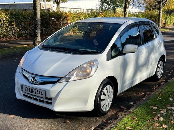 Honda Fit Hatchback, Petrol Hybrid, 2010, White